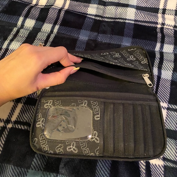 TNA Artitzia Black Wallet - Picture 5 of 5